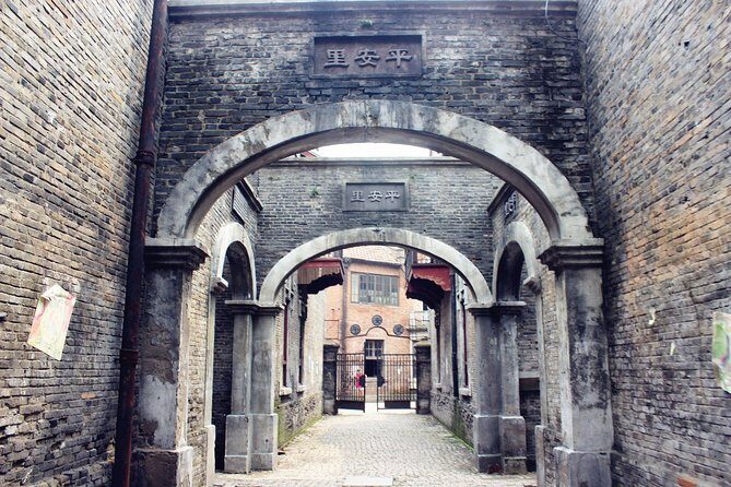 Private Shanghai Layover Tour to Bund, Yu Garden and French Concession - Who Is This Tour Best For?