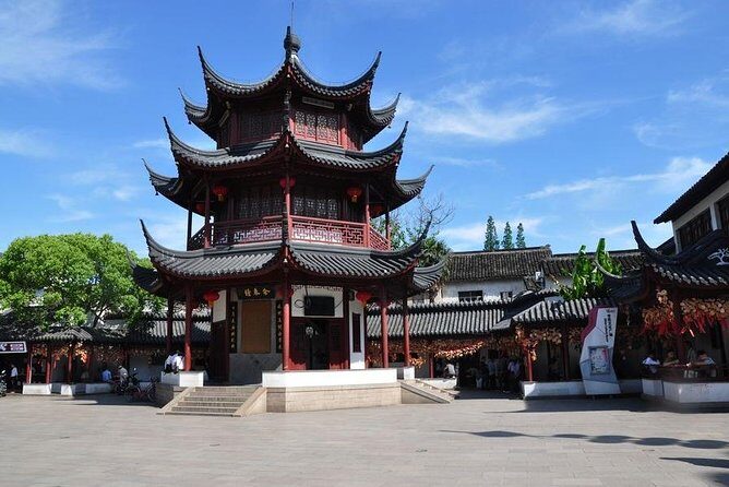 Private Shanghai Layover Tour to Qibao Ancient Town with Spa Option - Practical Details and Tips