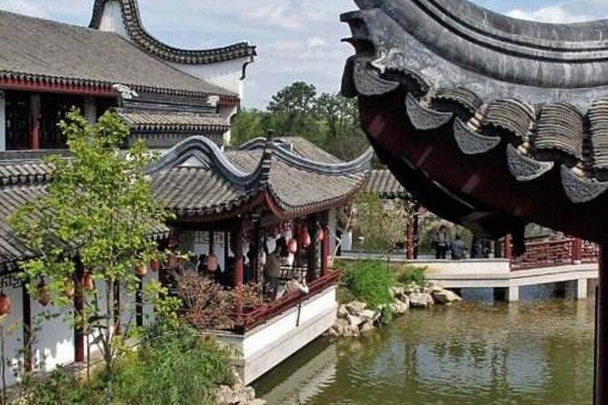 Private Shanghai Layover Tour to Zhaojialou Water Town with Lunch or Dinner - An In-Depth Look at the Tour Itinerary
