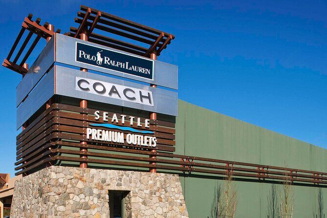 Private Shopping Tour from Seattle to Seattle Premium Outlets - An In-Depth Look at the Tour