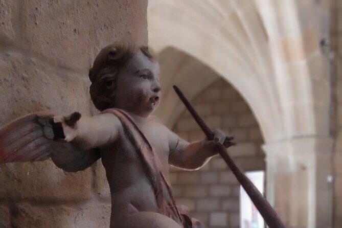 Private Shore Tour Galicia South Atlantic Coast, Portugal &Wine - FAQ