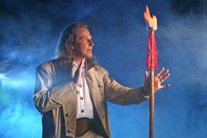 private Show on Las Vegas Blvd - The Magic: Up-Close Illusions with Renowned Performers