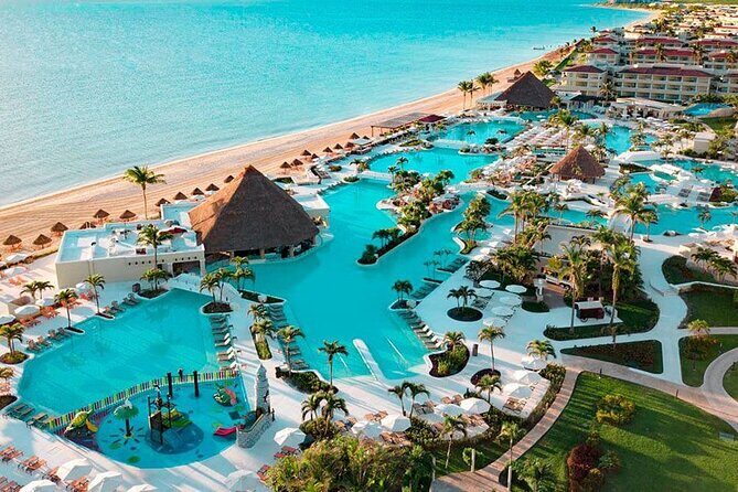 Private Shuttle in Cancun Airport and Moon Palace Sunrise - Introduction