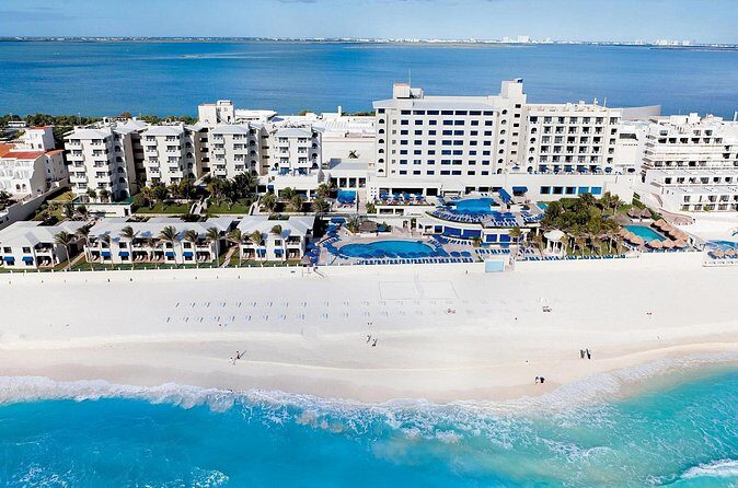 Private Shuttle in Cancun Airport and Occidental Tucancún - The Sum Up