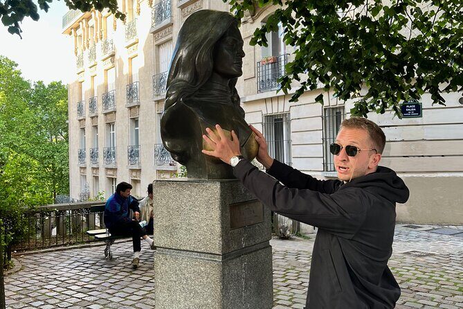 Private Sidecar Tour of Montmartre : Off the Beaten Path - Who Should Book This Tour?