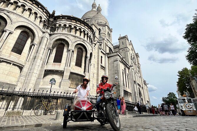 Private Sidecar Tour of Montmartre : Off the Beaten Path - The Sum Up