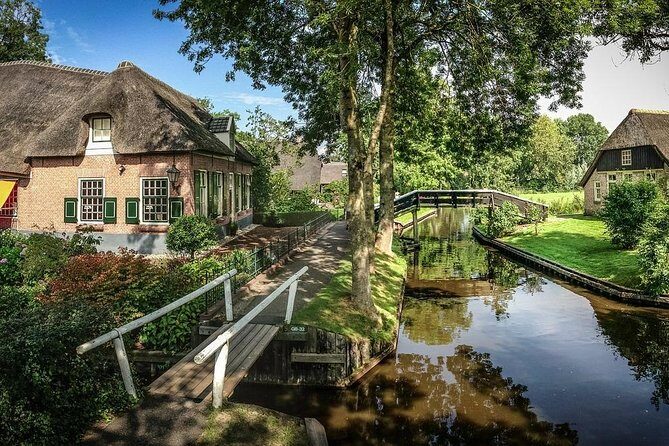 Private Sightseeing Tour to Giethoorn Dutch Venice from Amsterdam - In-Depth Look at the Itinerary