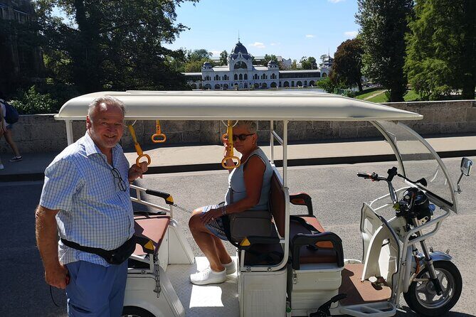 Private Sightseeing Tour using Electric Tuk Tuk Ride in Budapest - FAQ