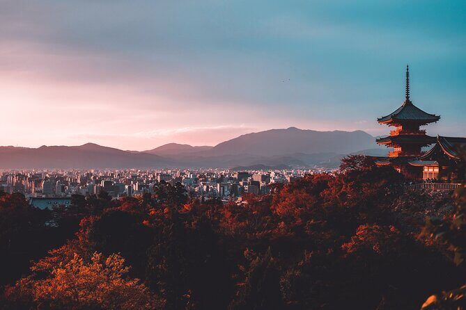 Private Sightseeing Tour Visit in Kyoto with Transfer Included - Key Points