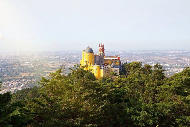 Private Sightseeing Transfer from Porto To Sintra With 2 Stops - Key Points