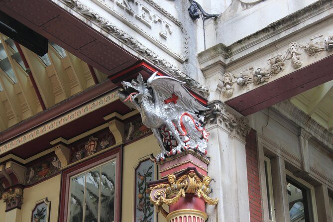 Private Sightseeing Walking Tour of The City Of London - Deep Dive into the Itinerary