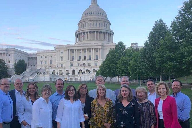 Private Small-Group Day or Night Tour with 10 Stops, Hotel Pickup - FAQs