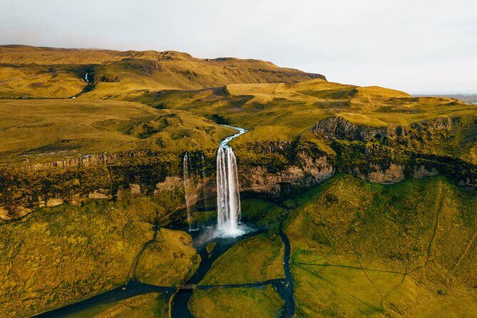 Private South Coast Fire and Ice: Glacier viewpoint & Lava Show - A Deep Dive Into the South Coast Adventure