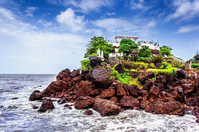 Private South Goa City Tour with Spice Plantation and Lunch from North Goa Hotel - Who Would Enjoy This Tour?