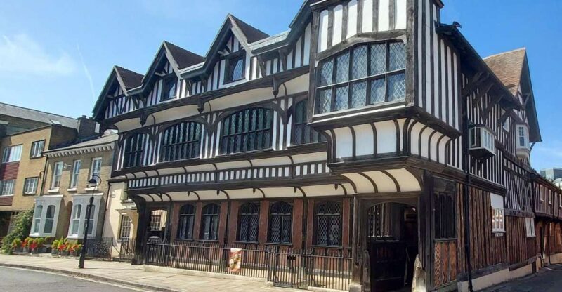 Private Southampton Walking Tour - Who Should Consider This Tour?