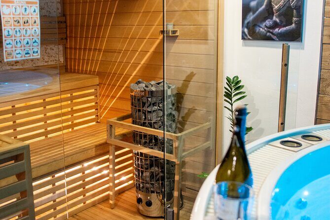 Private Spa with Jacuzzi and Sauna - Who Is This Spa Best For?