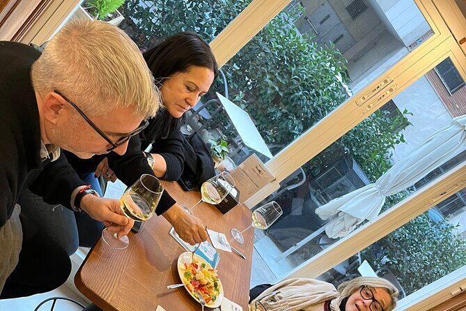 Private Spanish Wine Tasting in Non-Touristy area of Madrid - Exploring Madrid’s Hidden Wine Gem: A Private Spanish Wine Tasting Experience