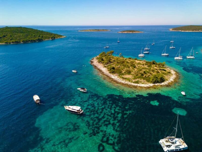 Private Speedboat Tour: Blue Lagoon & 3 Islands from Split - Who is This Tour Best Suited For?