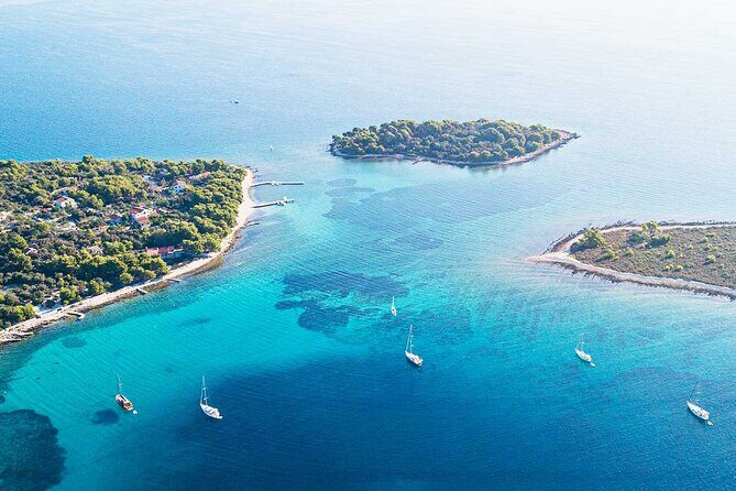 Private speedboat tour to Blue Lagoon and 3 Islands - An In-Depth Look at the Experience