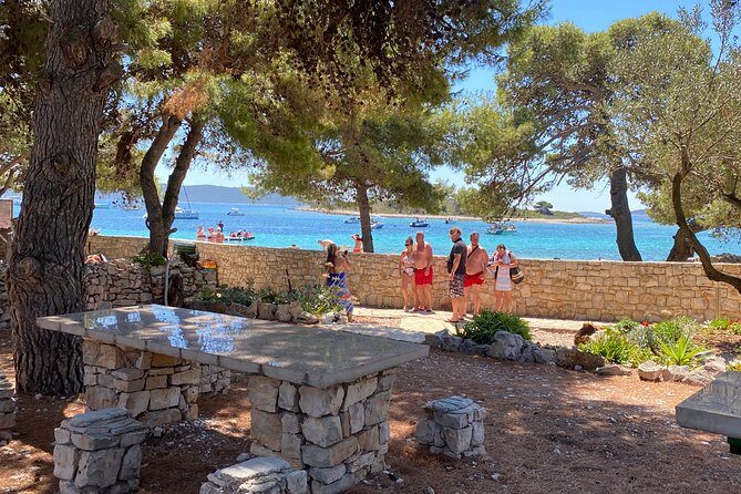 Private speedboat tour to Blue Lagoon and 3 Islands - The Sum Up