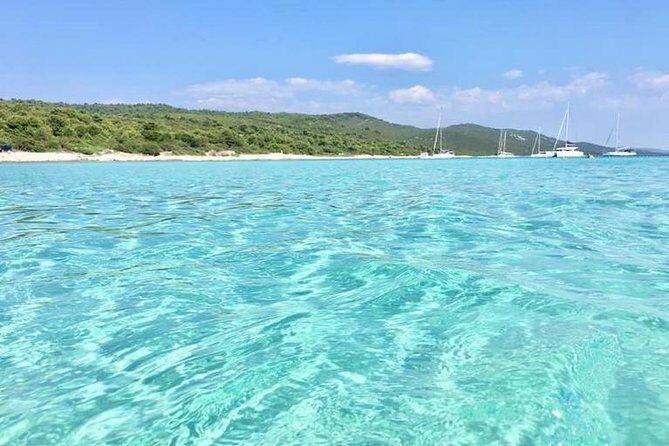 Private Speedboat tour to Sakarun Bay and Golubinka cave - FAQ