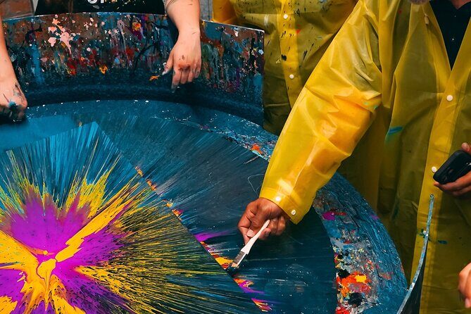 Private Spin Art Experience in LA - Introducing the Private Spin Art Experience in Los Angeles