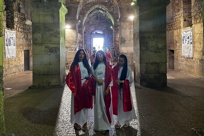 Private Split Tour; Walk like a true Roman Emperor & Empress - A Close Look at the Roman-Themed Tour in Split