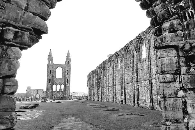 Private St Andrews, Dunfermline and Fife Day Tour from Edinburgh - FAQs