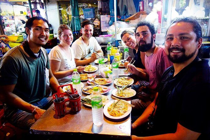 PRIVATE - STEET FOOD TOUR CHINA TOWN incl. food and drinks - The Sum Up