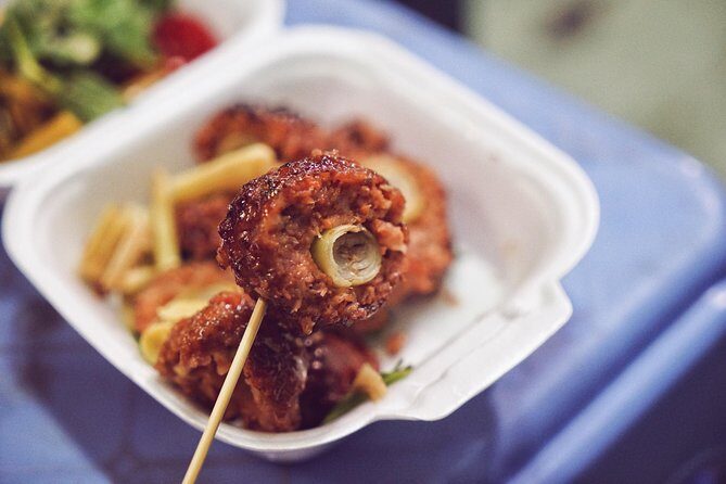 Private Street Food Tour by Motorbike/Car with Local Students - Who Should Consider This Tour?