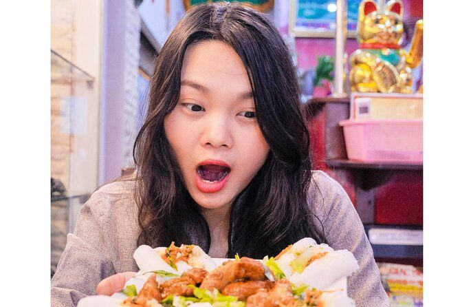 Private Street Food Tour by Scooter in Ho Chi Minh City - Exploring Ho Chi Minh City on a Scooter