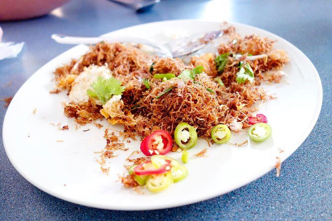 Private - STREET FOOD TOUR THONBURI incl. dinner - Discovering Thonburi: A Neighborhood of Contrasts