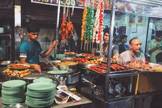 Private Street Food Tour with Mumbai Sightseeing Tour including AC vehicles - Exploring Mumbais Flavors: A Detailed Review of the Private Street Food Tour