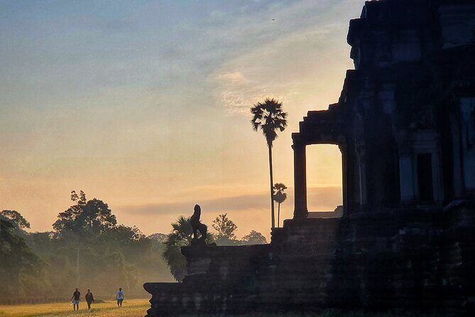 Private Sunrise & Angkor Complex by English Speaking Van Driver - Why Choose This Tour?