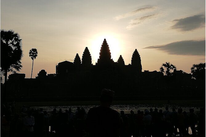Private Sunrise Angkor Tour - FAQ
