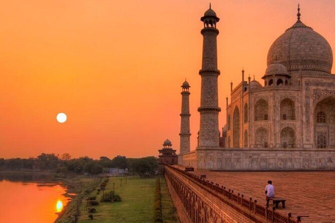Private Sunrise half-day tour at Taj Mahal with visiting to Agra Fort - An In-Depth Look at the Tour Experience
