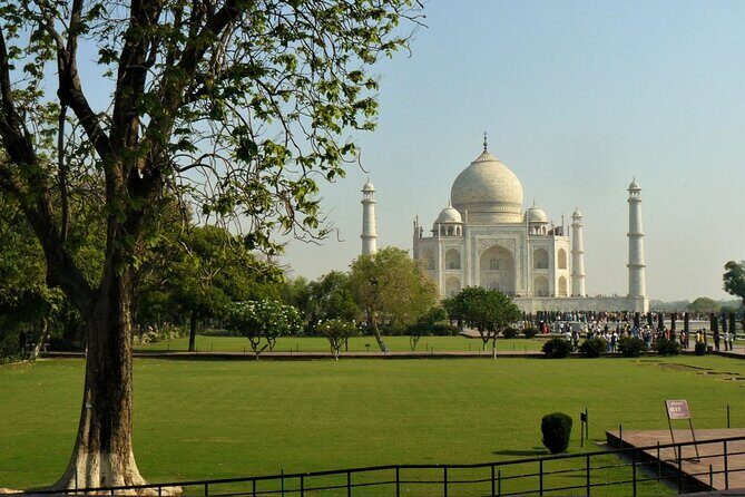 Private Sunrise Taj Mahal Agra Fort Guided Tour by Car From Delhi - An In-Depth Look at the Tour Experience