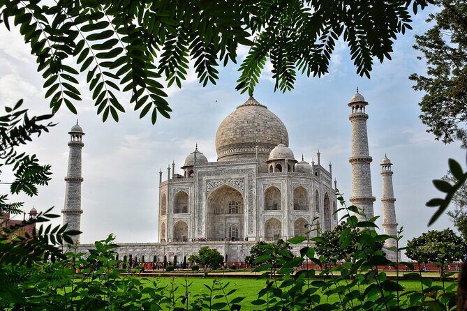 Private Sunrise Taj Mahal & Agra Tour From Delhi by Car - A Clear Look at the Private Sunrise Taj Mahal & Agra Tour from Delhi