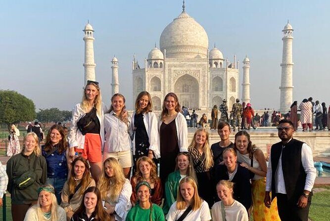 Private Sunrise Taj Mahal Tour from Delhi By Car -All inclusive - A Thorough Look at the Experience