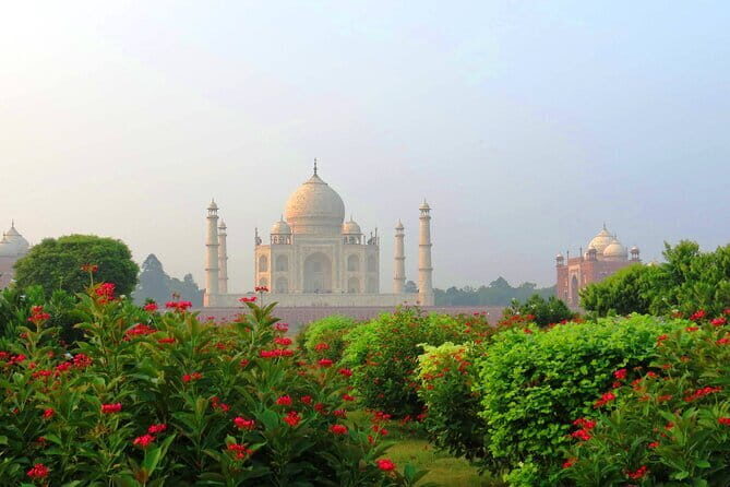 Private Sunrise Taj Mahal Trip from Delhi all Inclusive - The Journey Begins: From Delhi to Agra