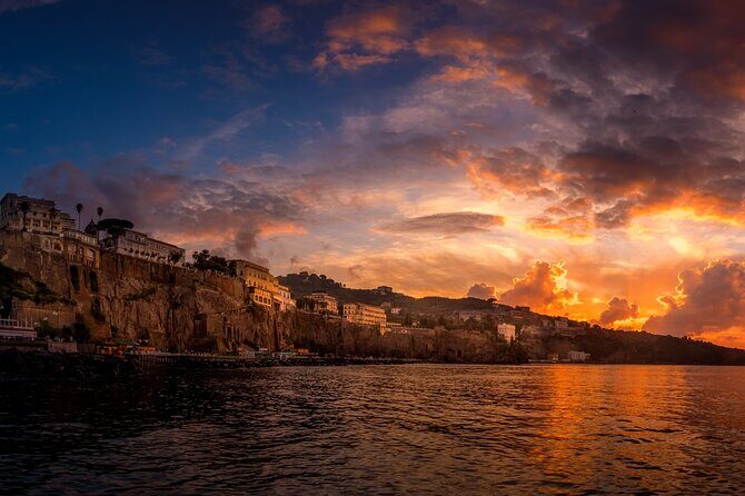 Private Sunset Boat Tour from Sorrento with Aperitif on board - FAQ