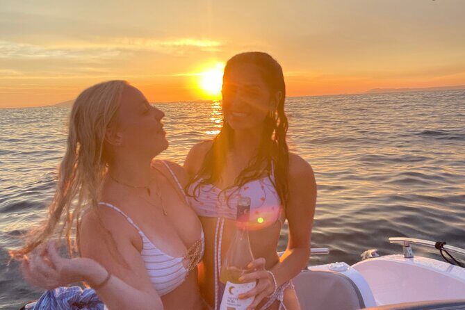 Private Sunset Boat Tour with Prosecco from Sorrento - An In-Depth Look at the Experience