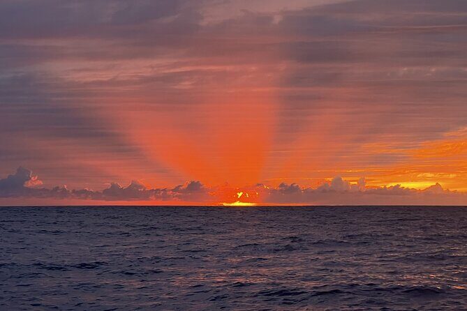 Private Sunset Cruise in Kona - Summary