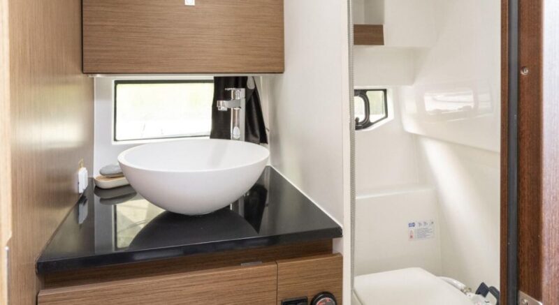 Private Sunset Cruise to Cape Sounio & Athenian Riviera - Who Is This Tour Ideal For?