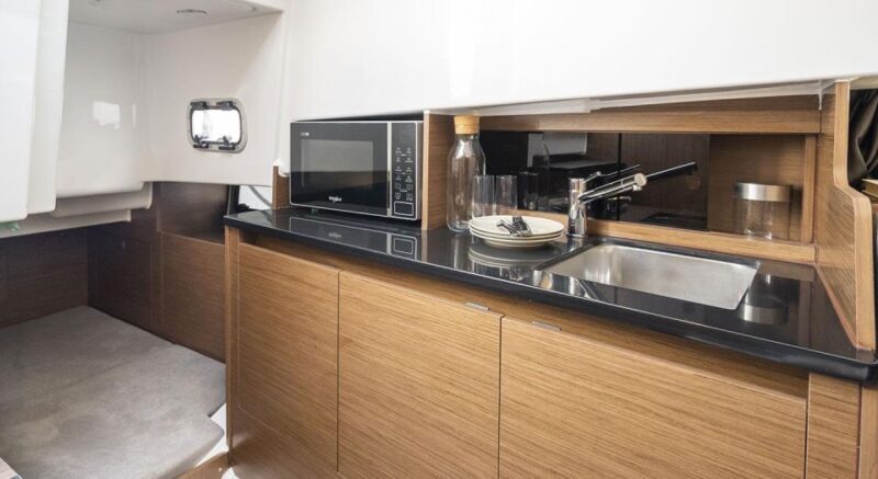 Private Sunset Cruise to Cape Sounio & Athenian Riviera - FAQ