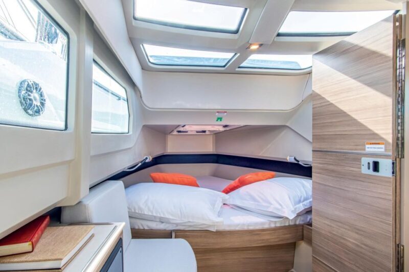 Private Sunset Cruise to Klima with snacks and drinks - Who Should Book This Experience?