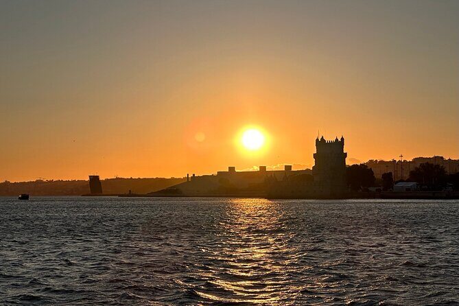 Private Sunset Sailing Boat Tour in Lisbon - Frequently Asked Questions