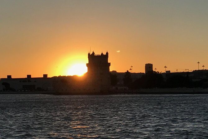 Private Sunset Sailing cruise from Lisbon - The Sum Up