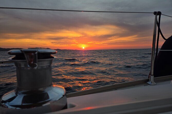 Private Sunset Sailing Tour - The Experience: What to Expect on the Sunset Sailing Tour