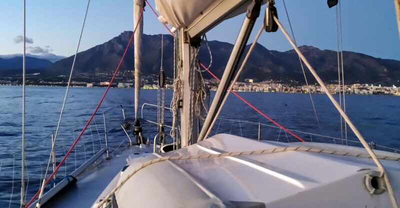 Private Sunset Sailing Trip - Key Points